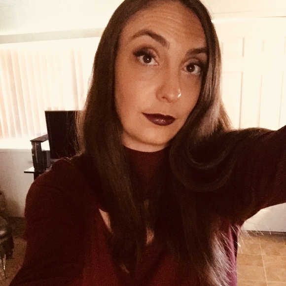 Meet your Posher, Tiffany - Picture 8 of 16